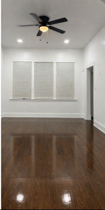 5543 S Shields Ave - Photo 4 of 13