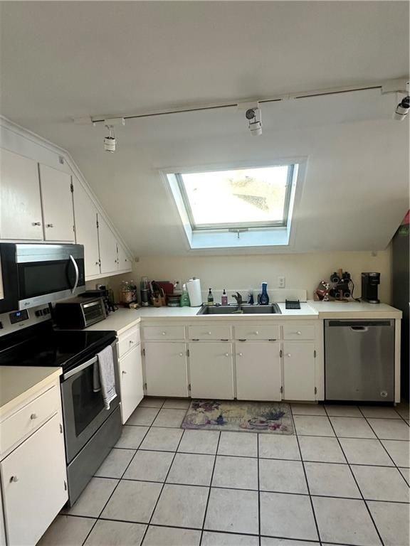 20 Annandale Rd - Photo 4 of 19