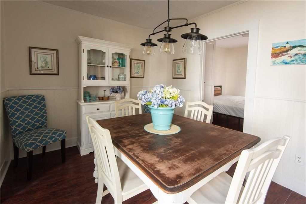 11 Brewer St - Photo 5 of 24