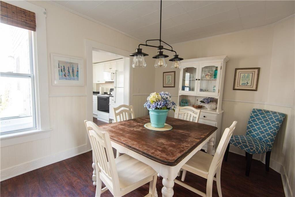 11 Brewer St - Photo 6 of 24