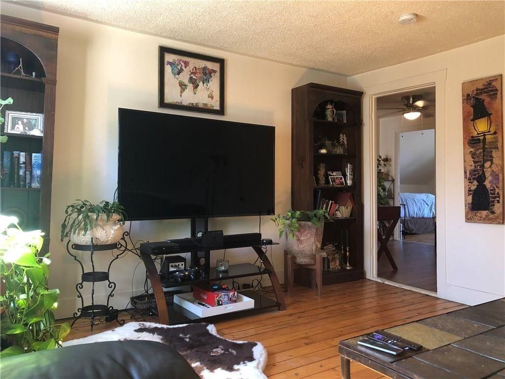 12 Washington St ##2 - Photo 6 of 19