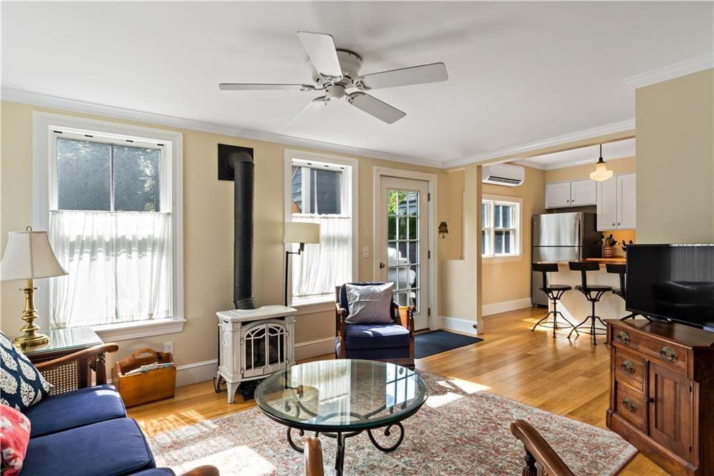 6 Gladding Ct ##1 - Photo 4 of 23