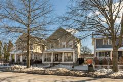 2421 Franklin St Ne - Photo 1 of 1