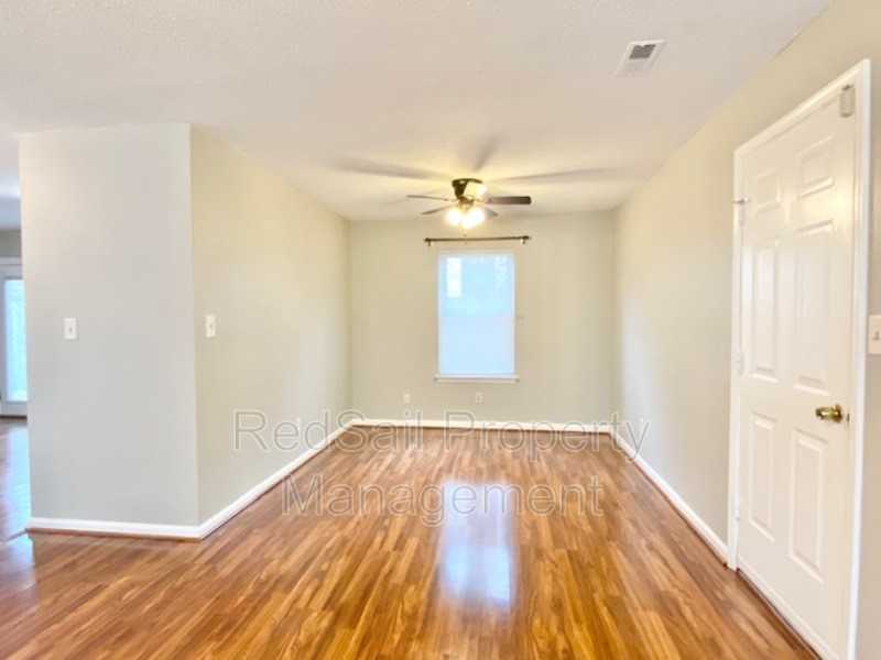 200 S Hunt Club Run - Photo 5 of 16