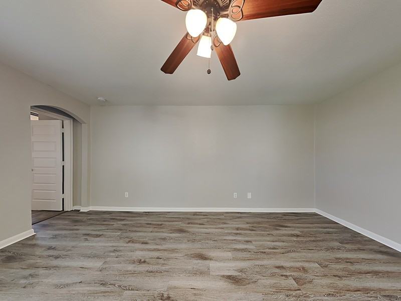 18019 Kinsale Valley Ln - Photo 4 of 18