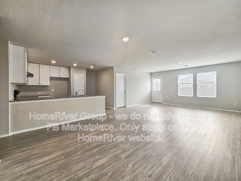 1911 Grey Catbird - Photo 3 of 20