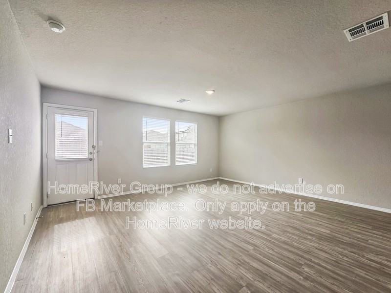 1911 Grey Catbird - Photo 5 of 20