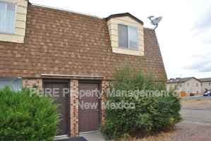 featured image of 2814 Parque De Oeste Dr #4