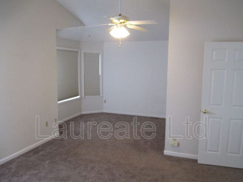 2449 S Ellis Ct - Photo 7 of 21