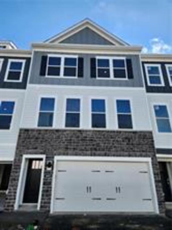 305 Gable Ct - Photo 2 of 22