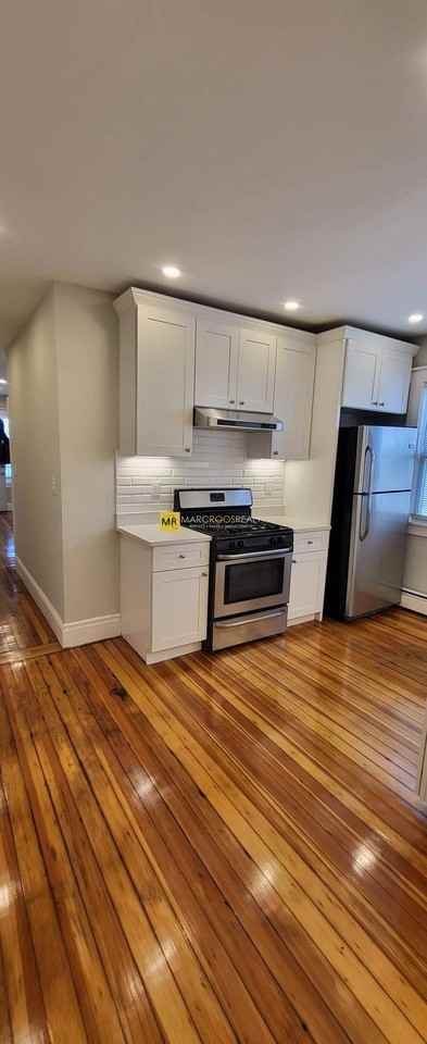 Washington St #3L - Photo 2 of 7