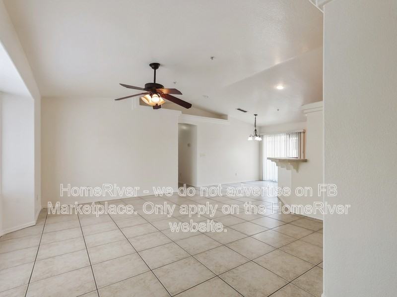 2240 Sahara Dr #101 - Photo 4 of 23