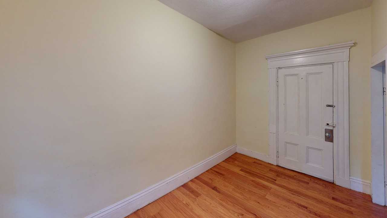 38 Dwight St #2 - Photo 4 of 17