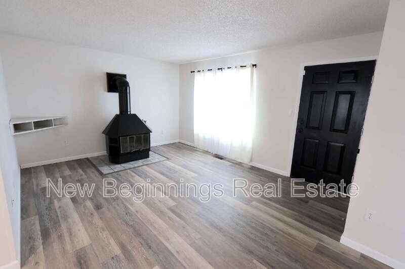 2319 Stepping Stones Way - Photo 3 of 25