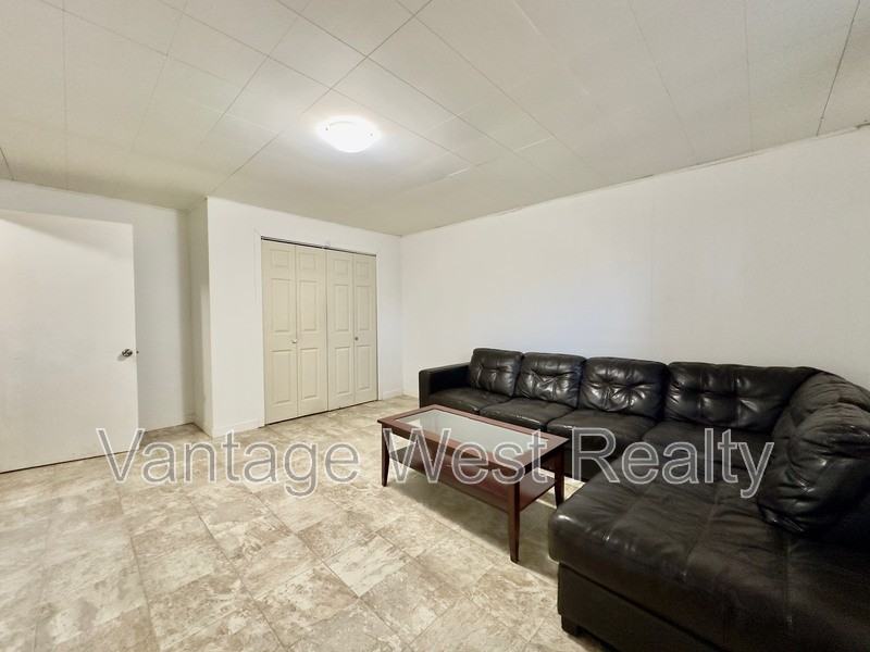 1434 - Photo 5 of 16