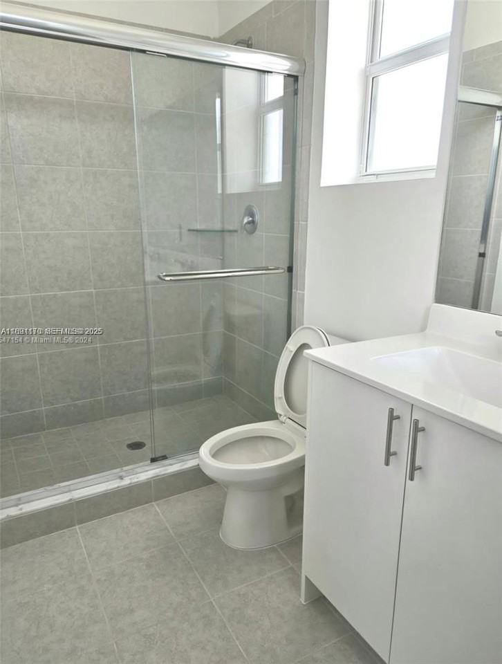 29221 Southwest 162nd Court - Photo 4 of 18