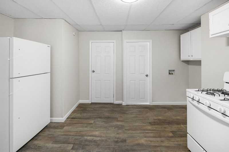 1534 5th Ave - Photo 3 of 36