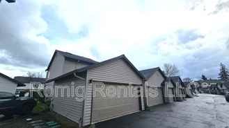 5264 Ne 121st Ave #G43 - Photo 1 of 1