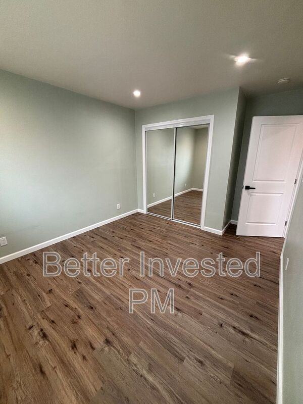 401 W Sierra Ave #B - Photo 6 of 14