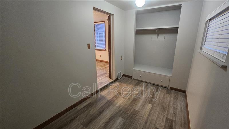 714 W Kiernan Ave #A - Photo 7 of 16