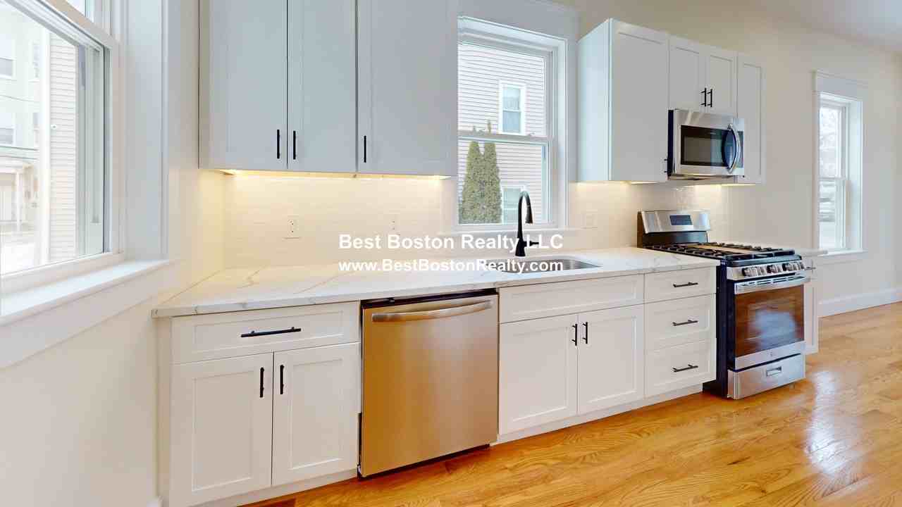 244 Somerville Ave - Photo 2 of 17