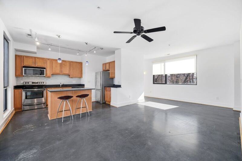 211 Cream St #202 - Photo 6 of 23