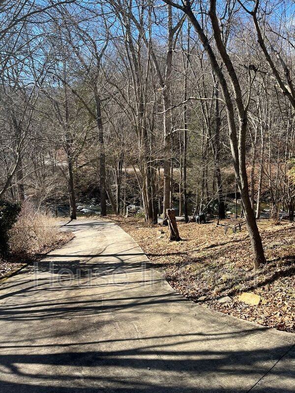 87 Medley Dr - Photo 3 of 14