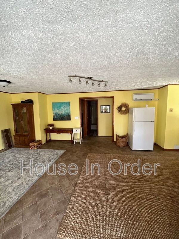 89 Medley Dr - Photo 3 of 10