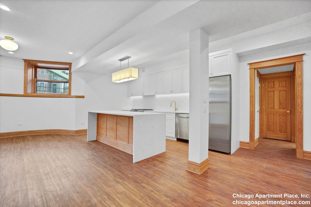 660 W Wellington Ave #GE - Photo 4 of 18