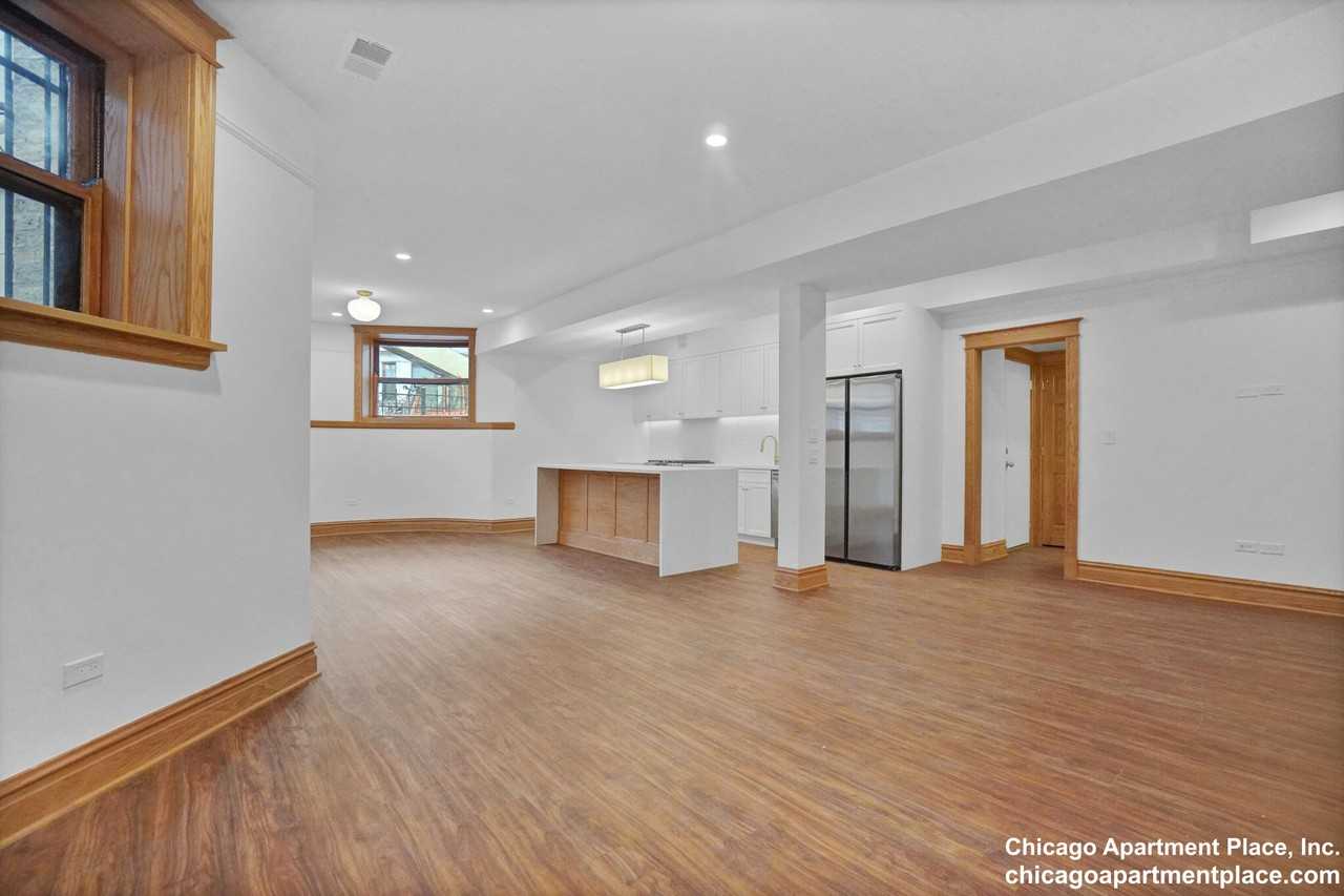 660 W Wellington Ave #GE - Photo 6 of 18