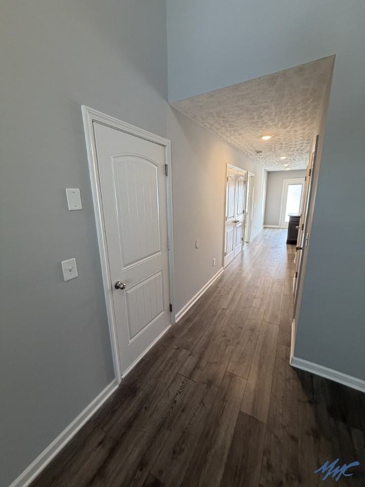 646 Hamilton Crossings - Photo 3 of 24