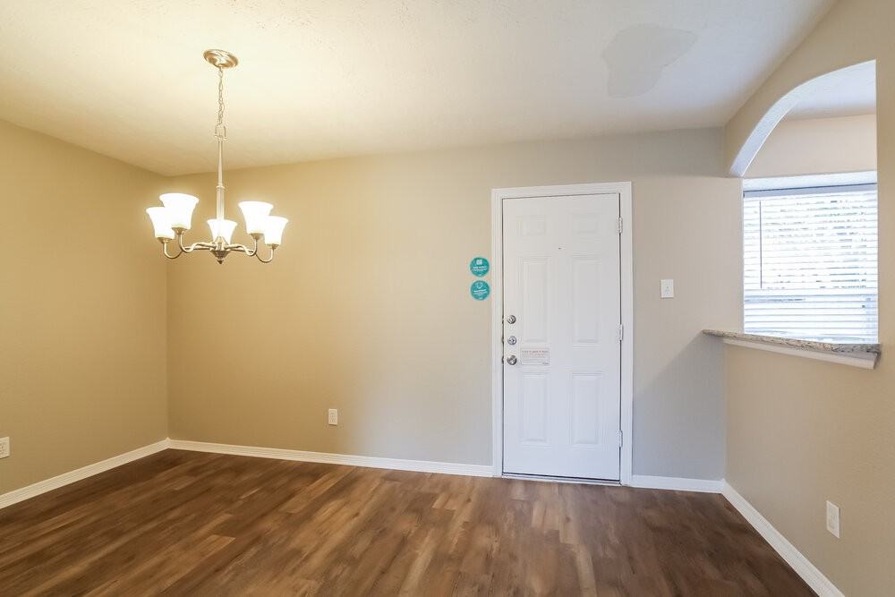 26614 Cypresswood Dr - Photo 6 of 17