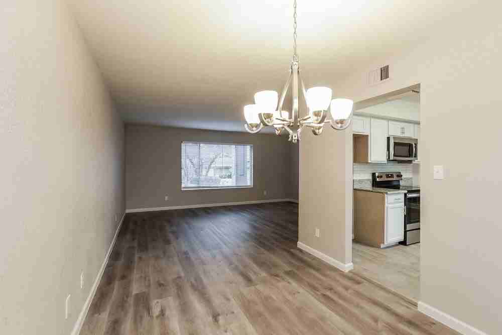 1635 E Apollo Rd - Photo 7 of 18