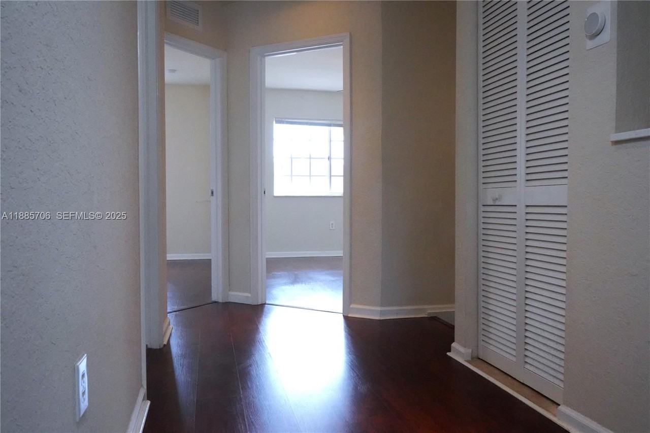 14050 Southwest 272nd Street - Photo 5 of 21