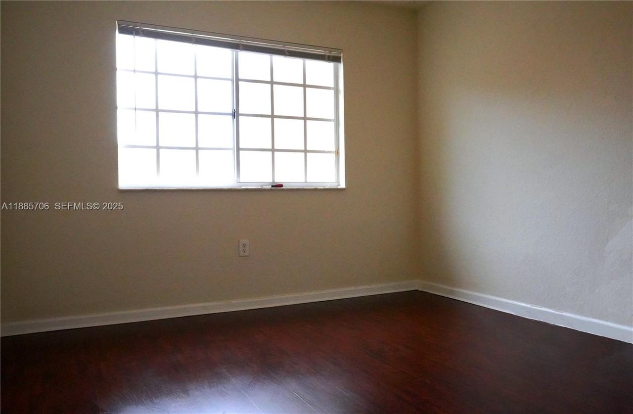 14050 Southwest 272nd Street - Photo 7 of 21