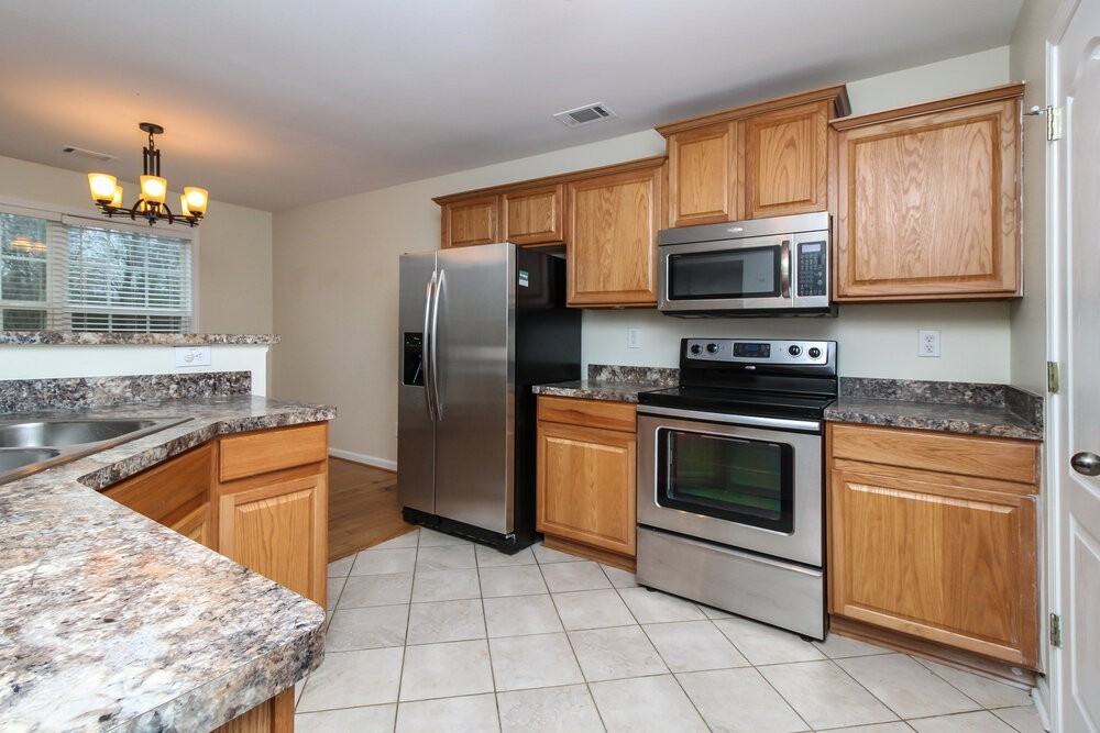 6795 White Walnut Way - Photo 5 of 15