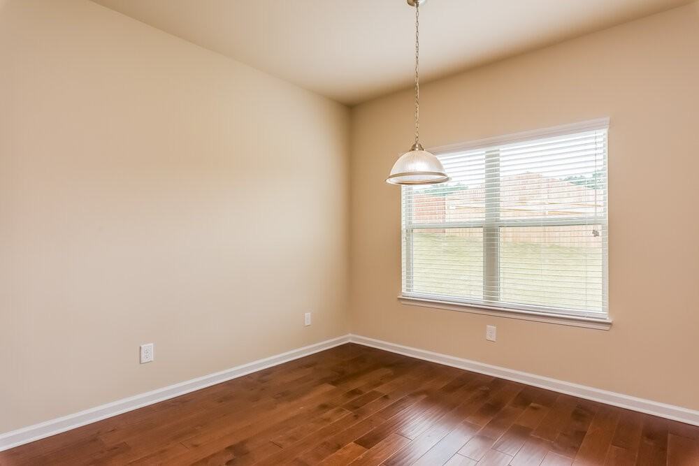 803 Kite Way - Photo 6 of 17