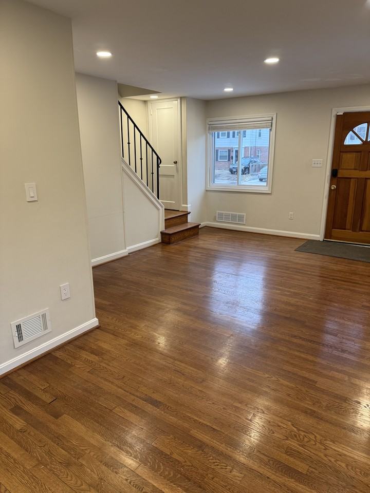 2321 Riverview Ter #NA - Photo 2 of 30