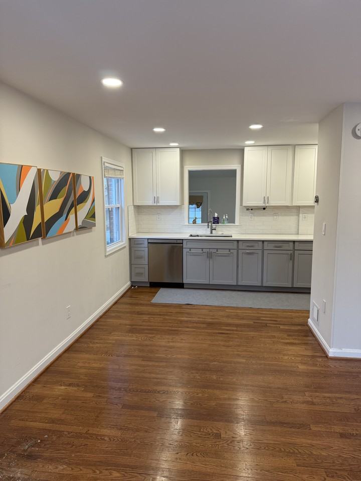 2321 Riverview Ter #NA - Photo 3 of 30