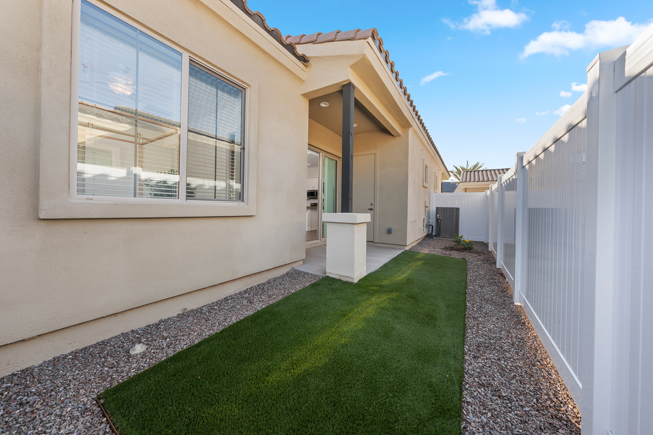 EVR Bella Vista - Photo 3 of 5