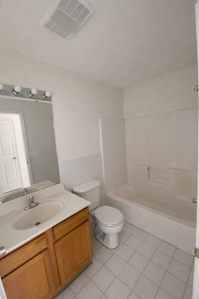 381 South 6th Street - Photo 5 of 7