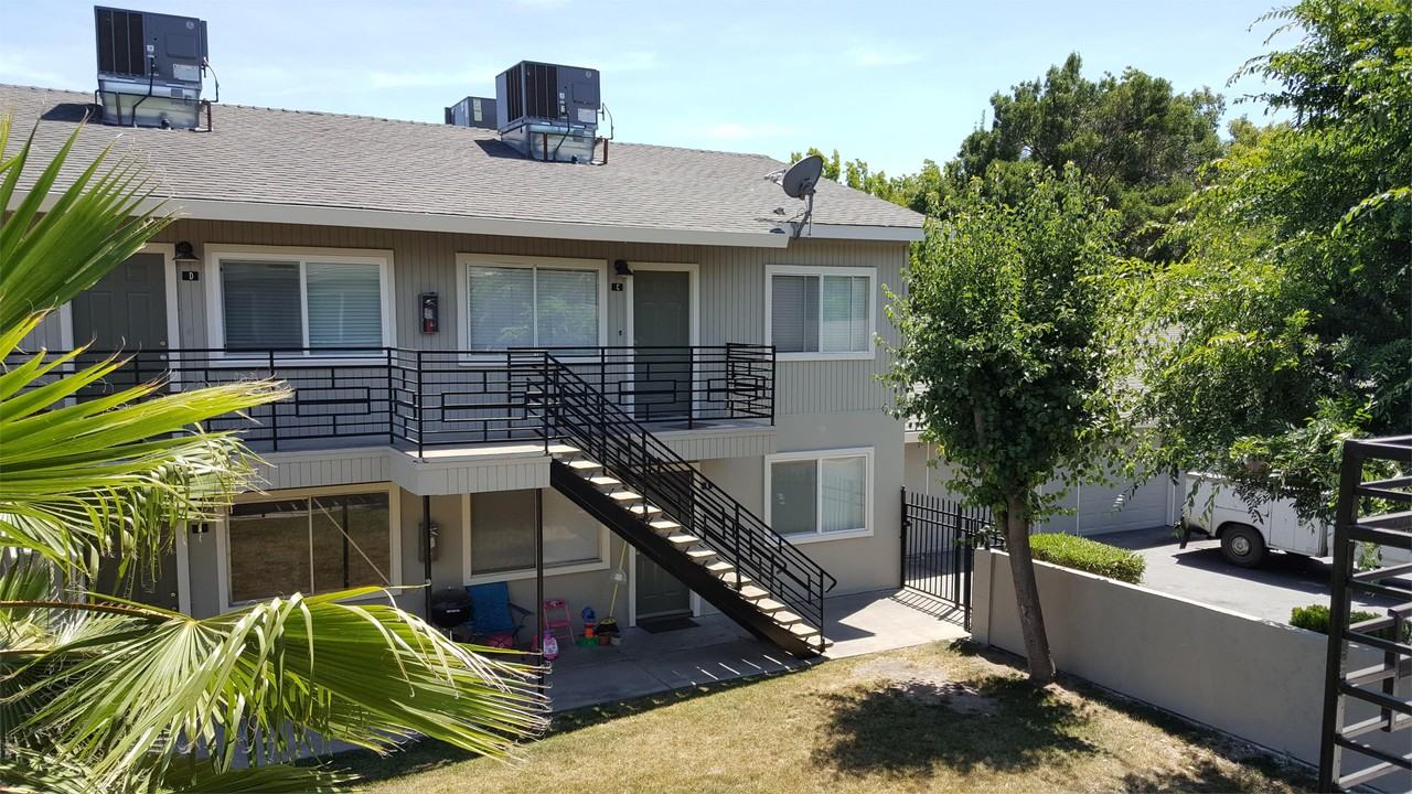 3118 College Ave #A - Photo 4 of 5