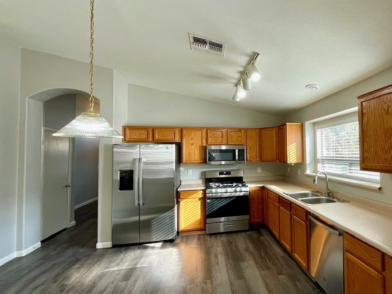 2134 S 160th Ln - Photo 2 of 29