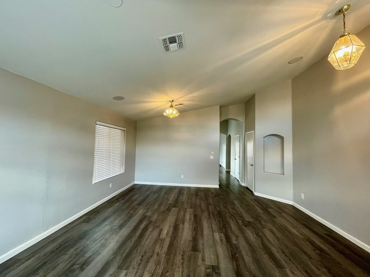 2134 S 160th Ln - Photo 7 of 29