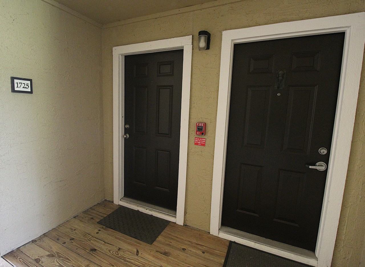 4040 Crockers Lake Blvd #1725 - Photo 3 of 33