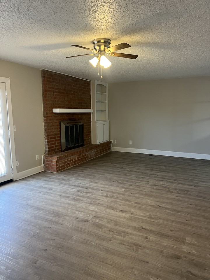 5121 Keith Dr - Photo 3 of 16