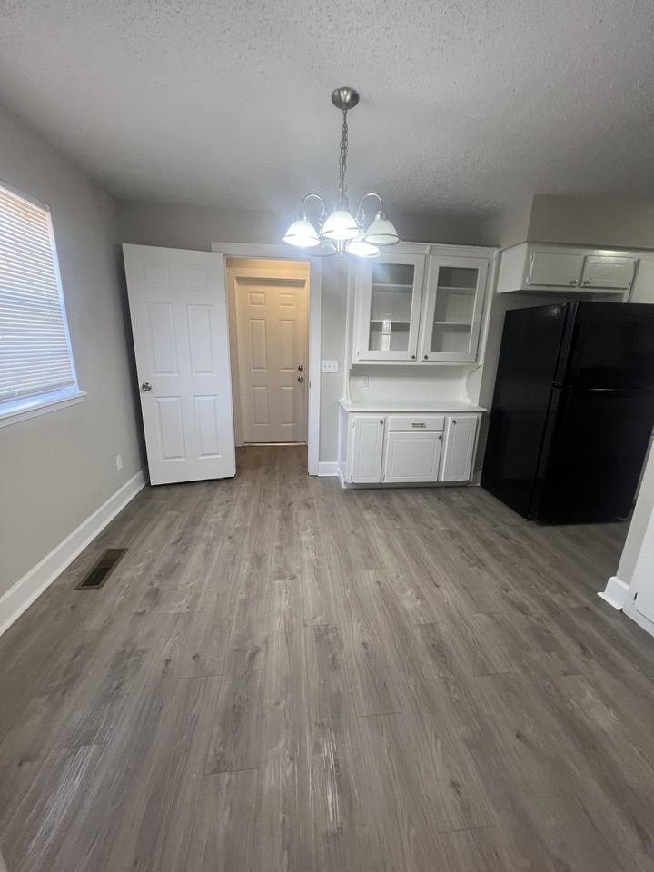 5121 Keith Dr - Photo 7 of 16