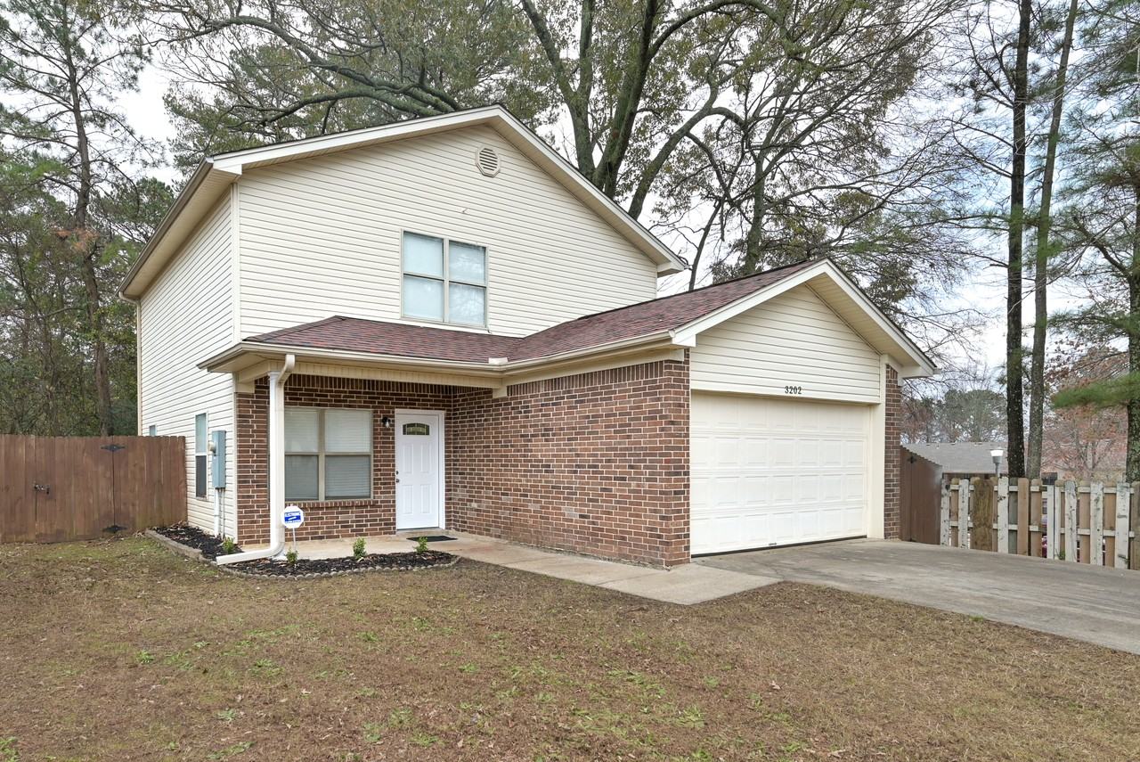 3202 Fawn Dr - Photo 2 of 14