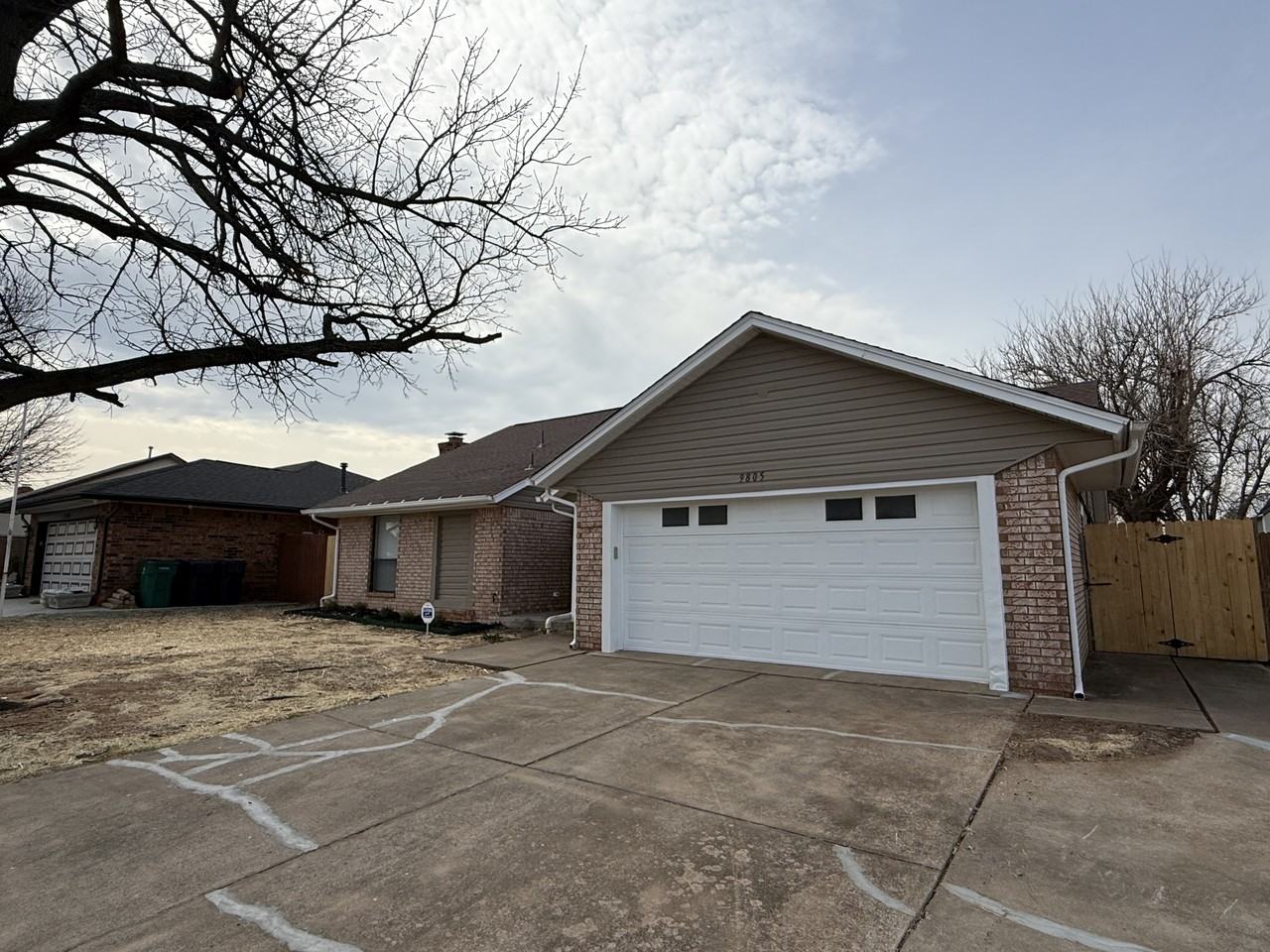 10123 E 26th Pl - Photo 2 of 10