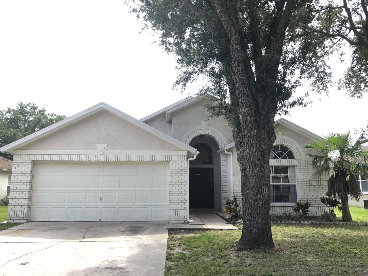 5403 Lindburg St - Photo 3 of 50